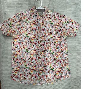 Men’s medium short sleeve button down